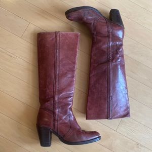 Frye Heeled cowboy Boots Size 8